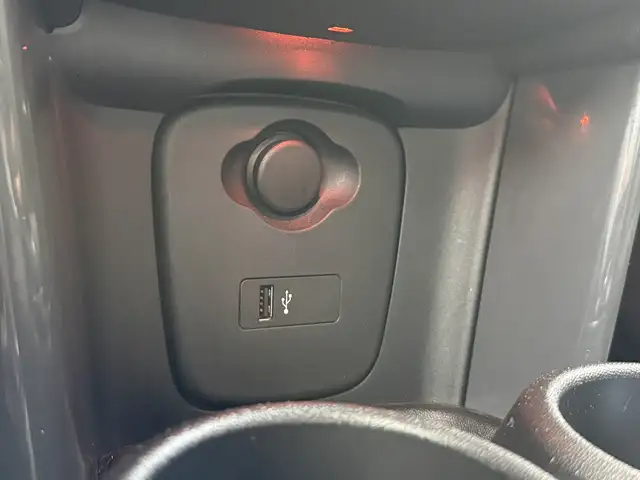 Mini Hatch view 22