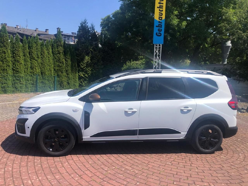 Dacia Jogger Extreme+ — photo 2