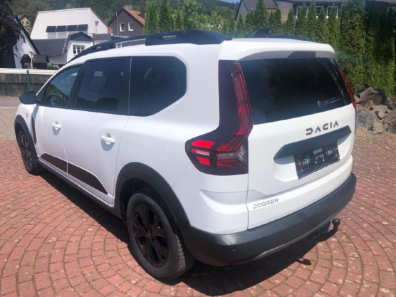 Dacia Jogger Extreme+ — photo 3