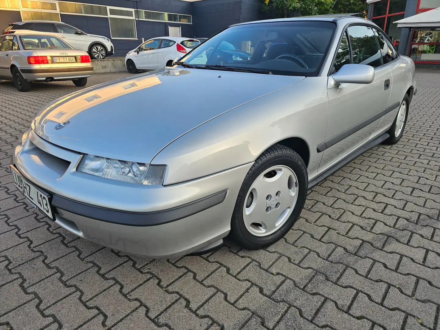 Opel Calibra 1.Hand,el.SD,ZV,Alü,28TKM,Scheckheft,Tüv Neu Gold - 2