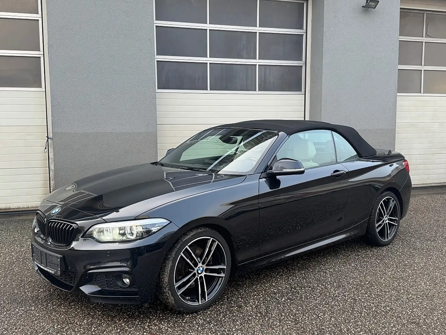 BMW 220 d Cabrio Aut. *M-Sport* Schwarz - 2