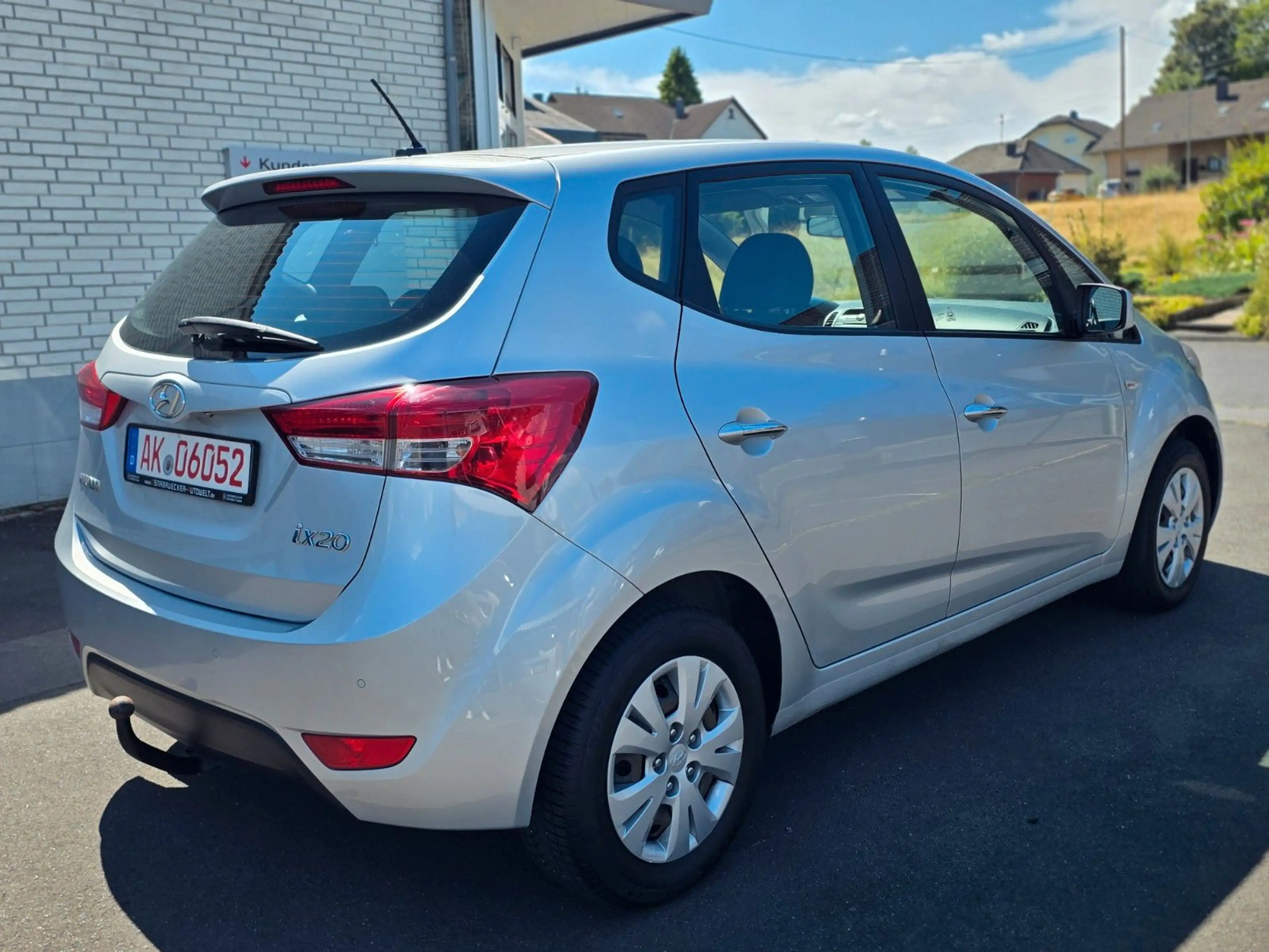 Hyundai iX20 1.6 Automatik Sitzheizung Klima Scheckheft — photo 5