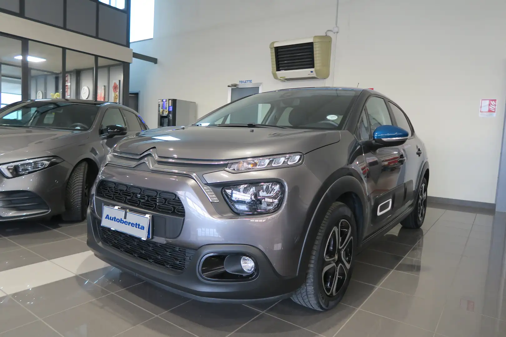 Citroen C3 C3 1.2 puretech Feel PACK 82cv neopatentati Grigio - 1