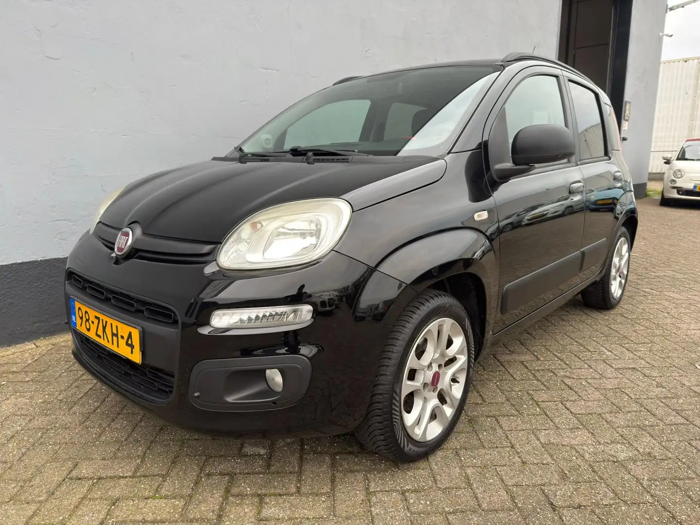 Fiat Panda 0.9 TwinAir Lounge Automaat - Airco - LMV Noir - 1