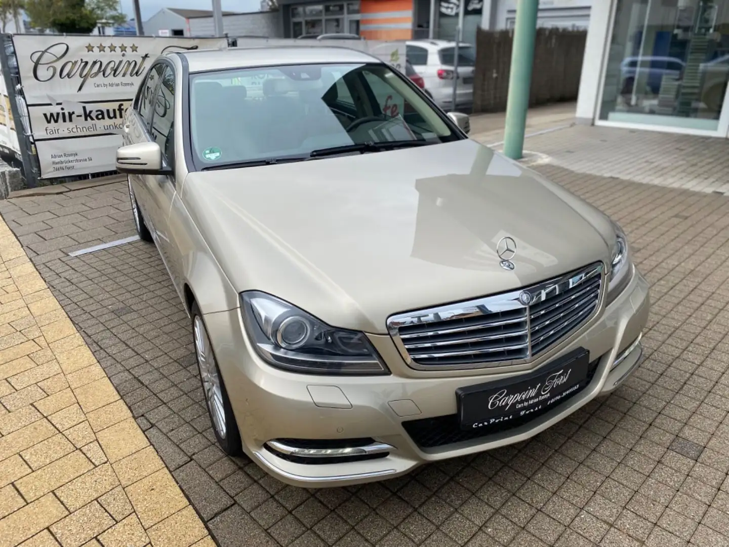 Mercedes-Benz C 350 C350 CGI BlueEfficiency 4Matic,62tkm,TOP Zustand Beige - 2