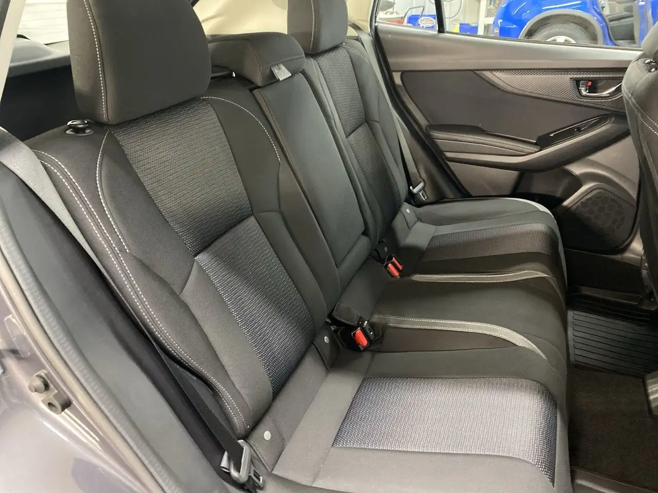 Subaru Impreza снимка Subaru Impreza