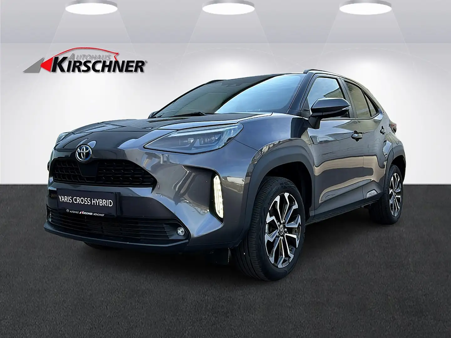 Toyota Yaris Cross 1,5 VVT-i Hybrid Active Drive Aut. Szary - 1