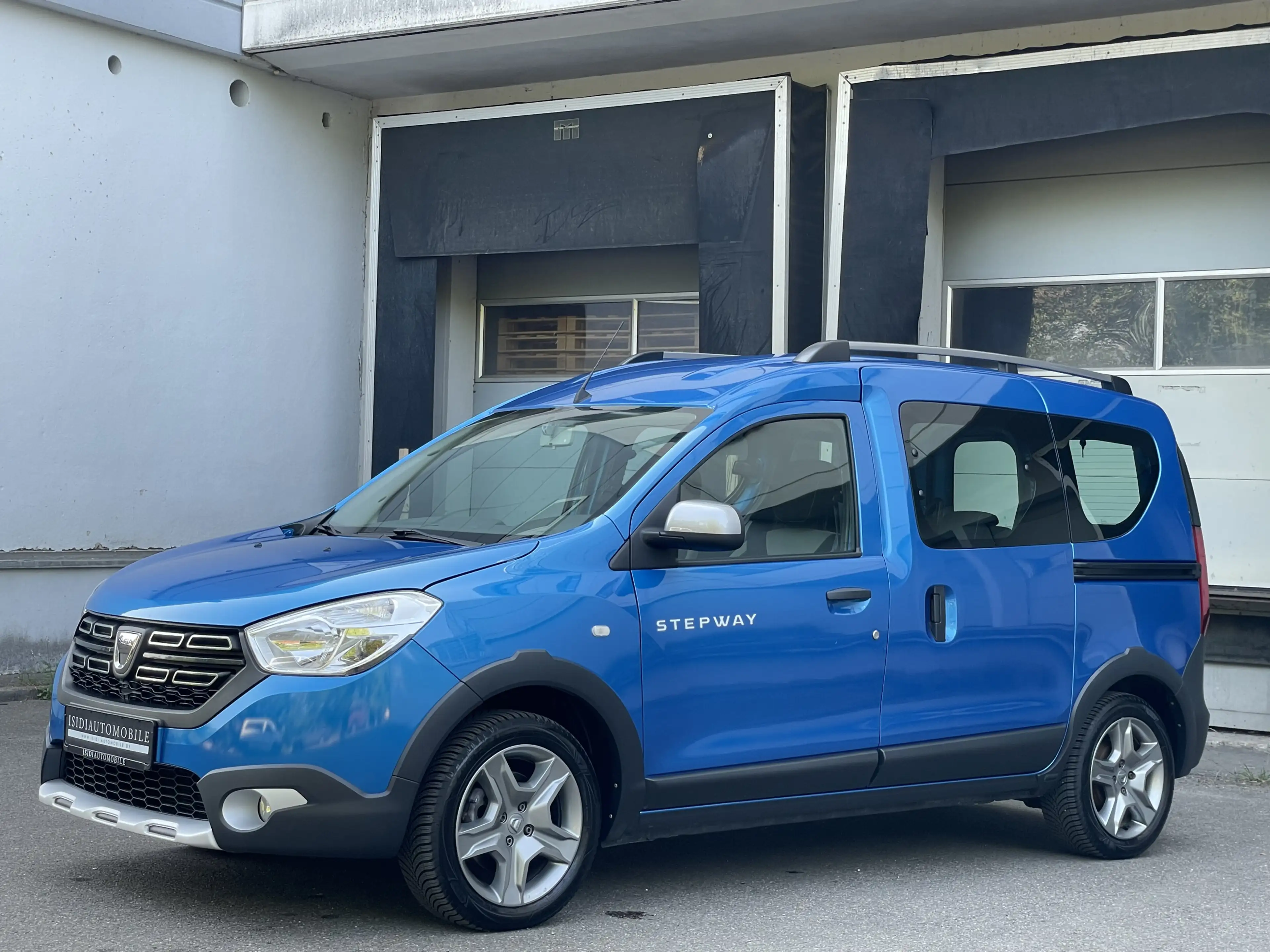 Dacia Dokker Stepway Rü-Kamera Sitzheizung AHK Navi — photo 2