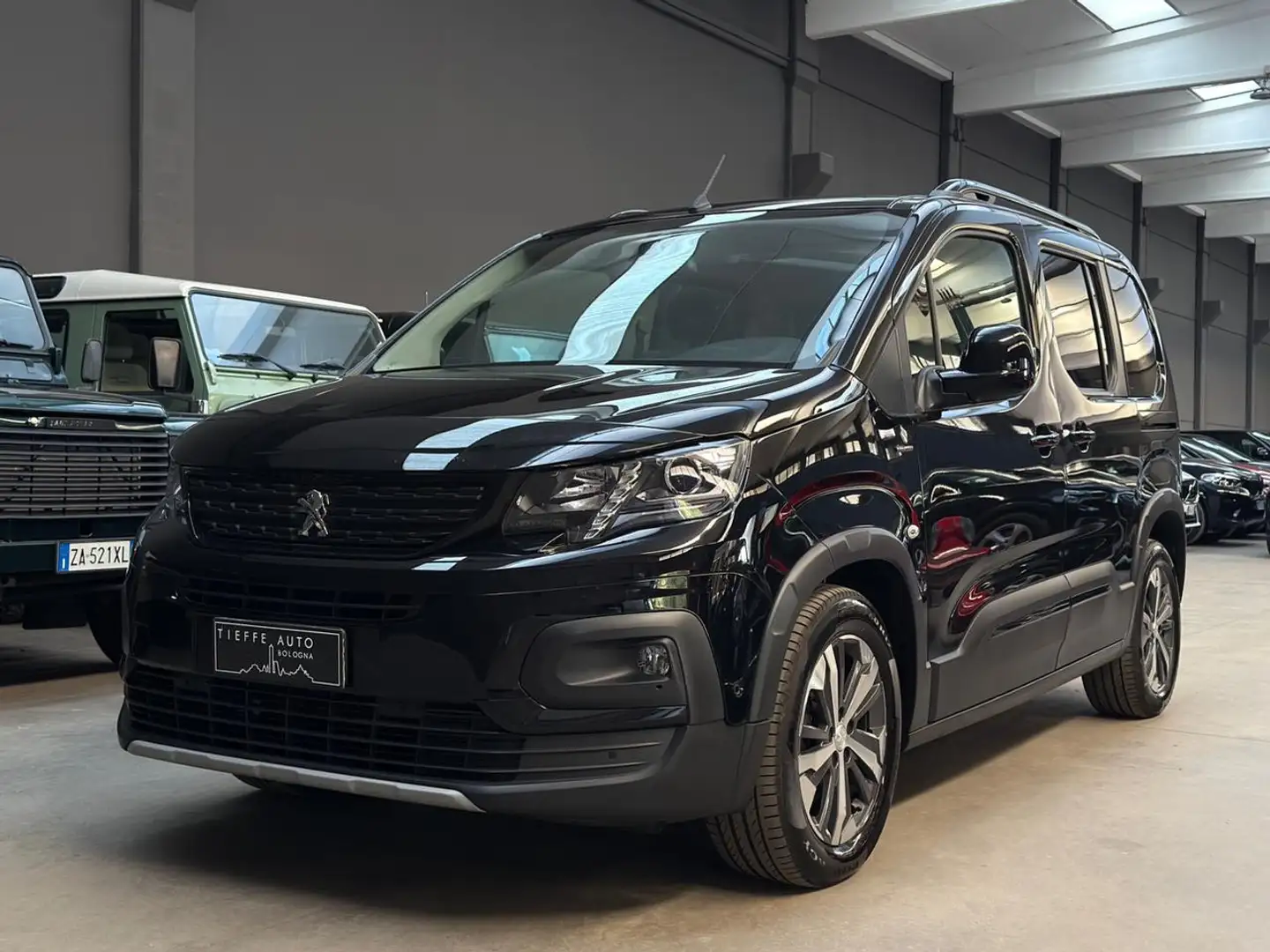 Peugeot Rifter BlueHDi 130 S&S EAT8 GT Line   NEOPATENTATI Nero - 1