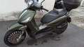 Piaggio Beverly 300 S i.e. ABS-ASR con bauletto e parabrezza Verde - thumbnail 4