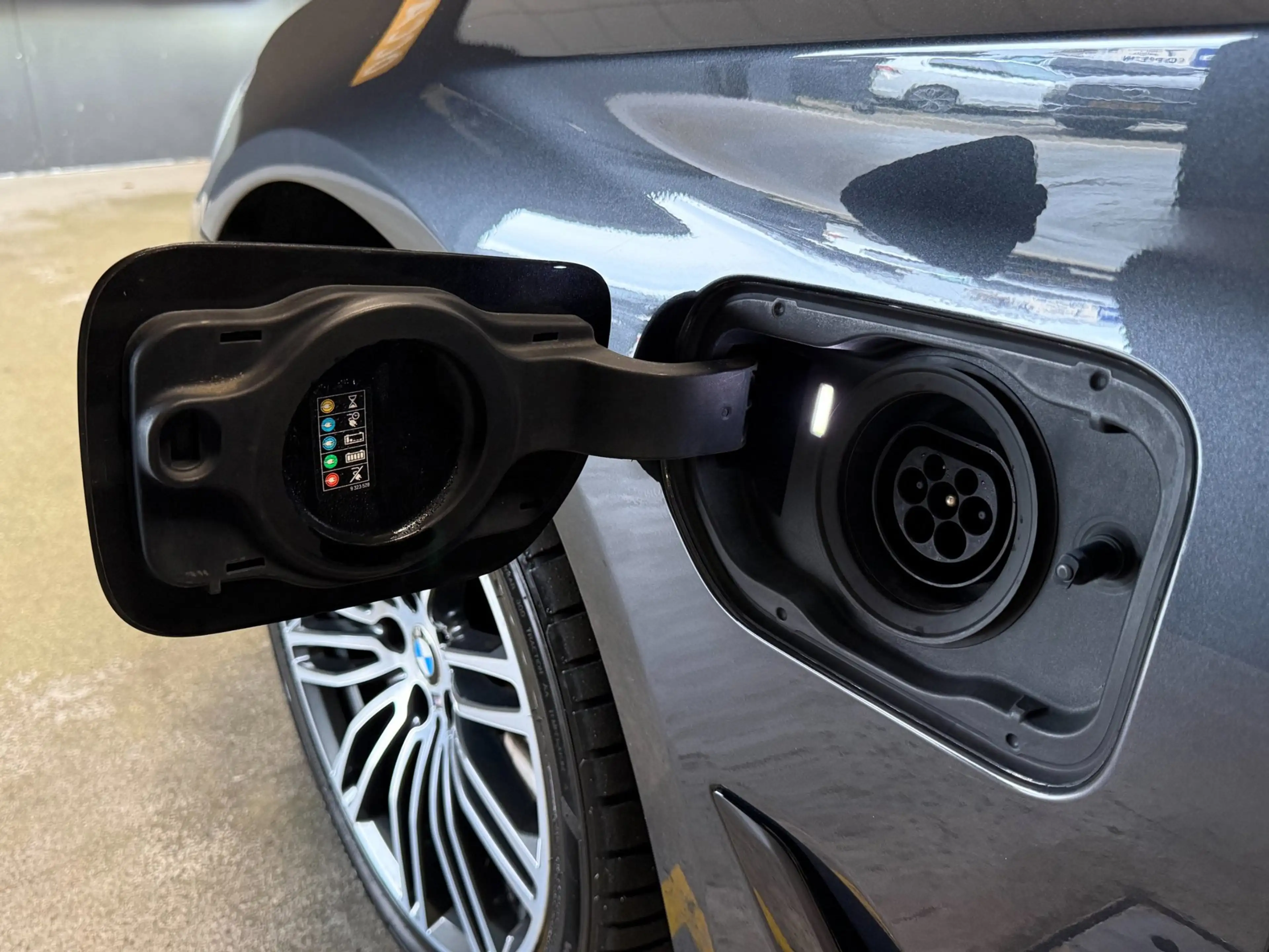 BMW 530 5-serie 530e iPerformance High Executive|KANTELDAK — photo 37