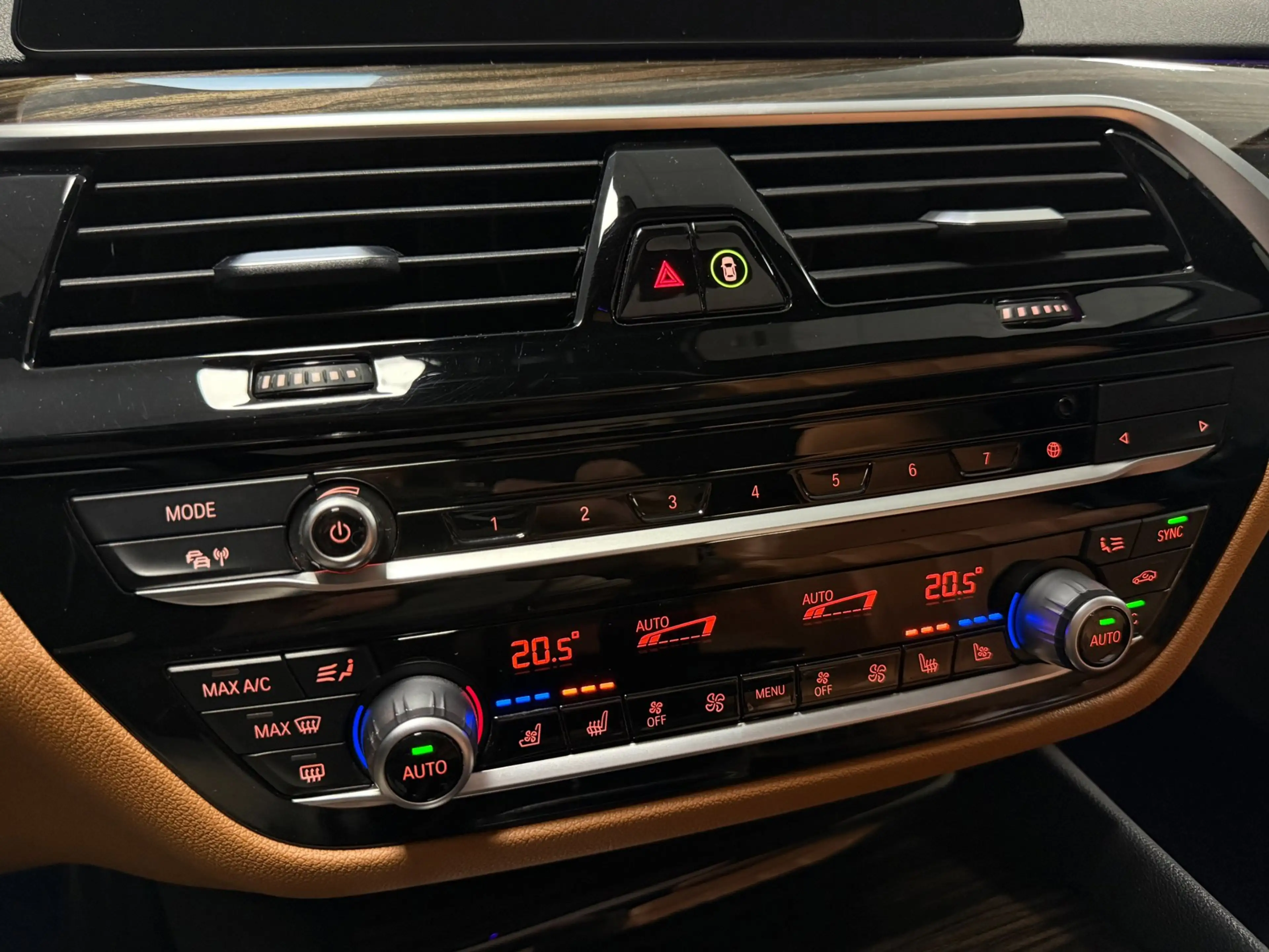 BMW 530 5-serie 530e iPerformance High Executive|KANTELDAK — photo 14