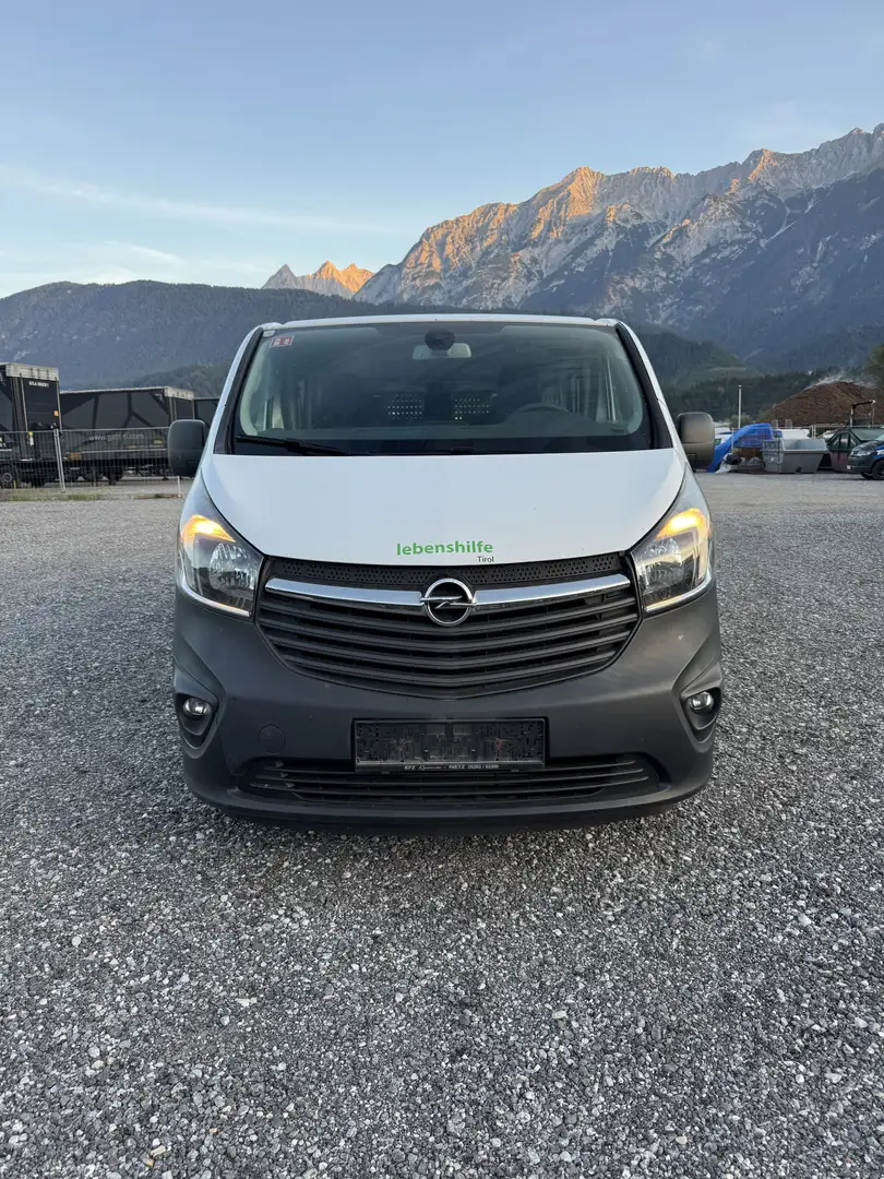 Opel Vivaro NUR EXPORT ODER HENDLER. VERKAUFEN - 1