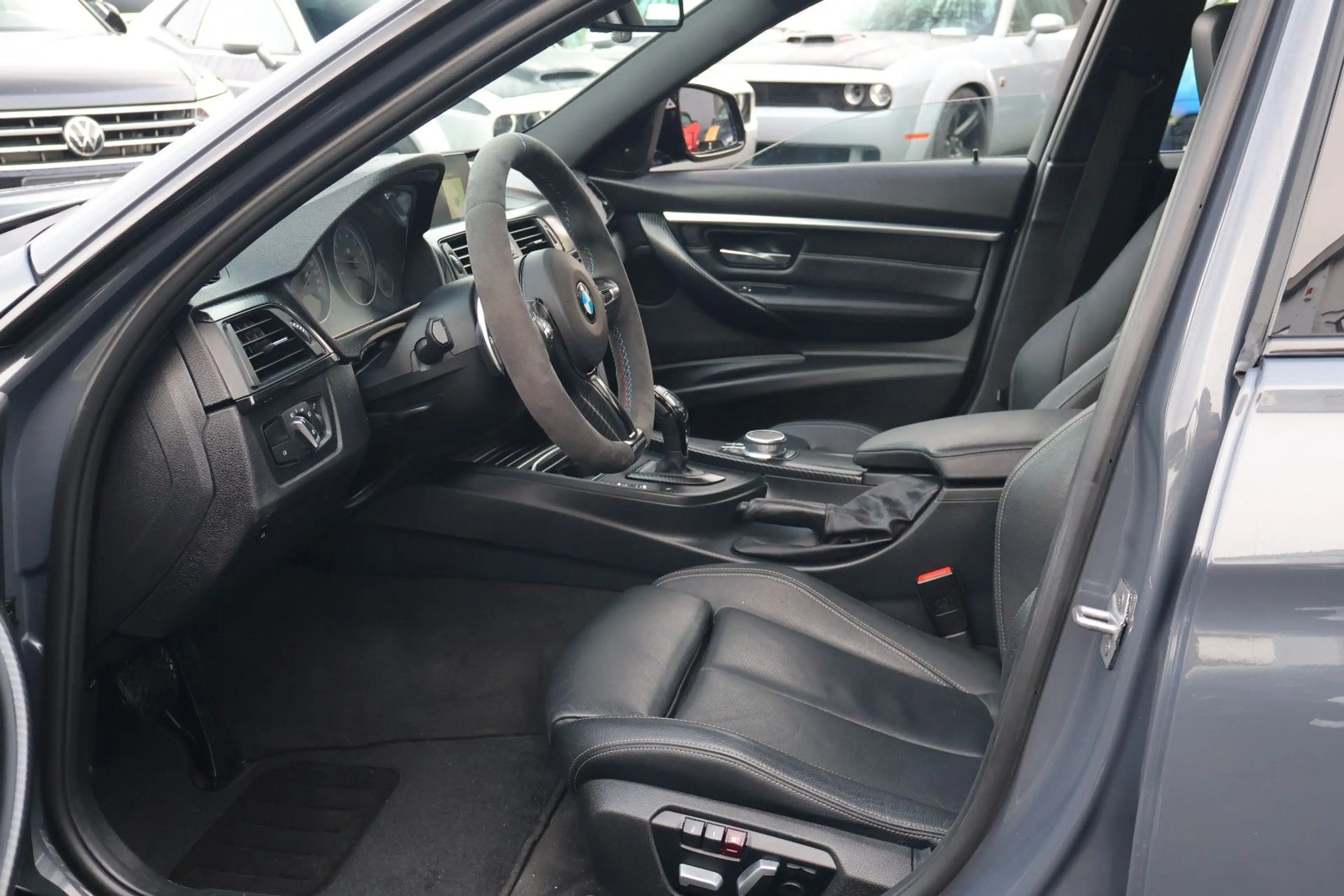 BMW 330 i M-PERFORMANCE/OLED/KAMERA/CARPLAY/HIFI — photo 13