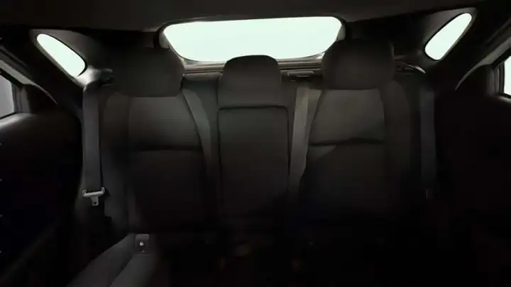 Mazda CX-30 2025, foto 8
