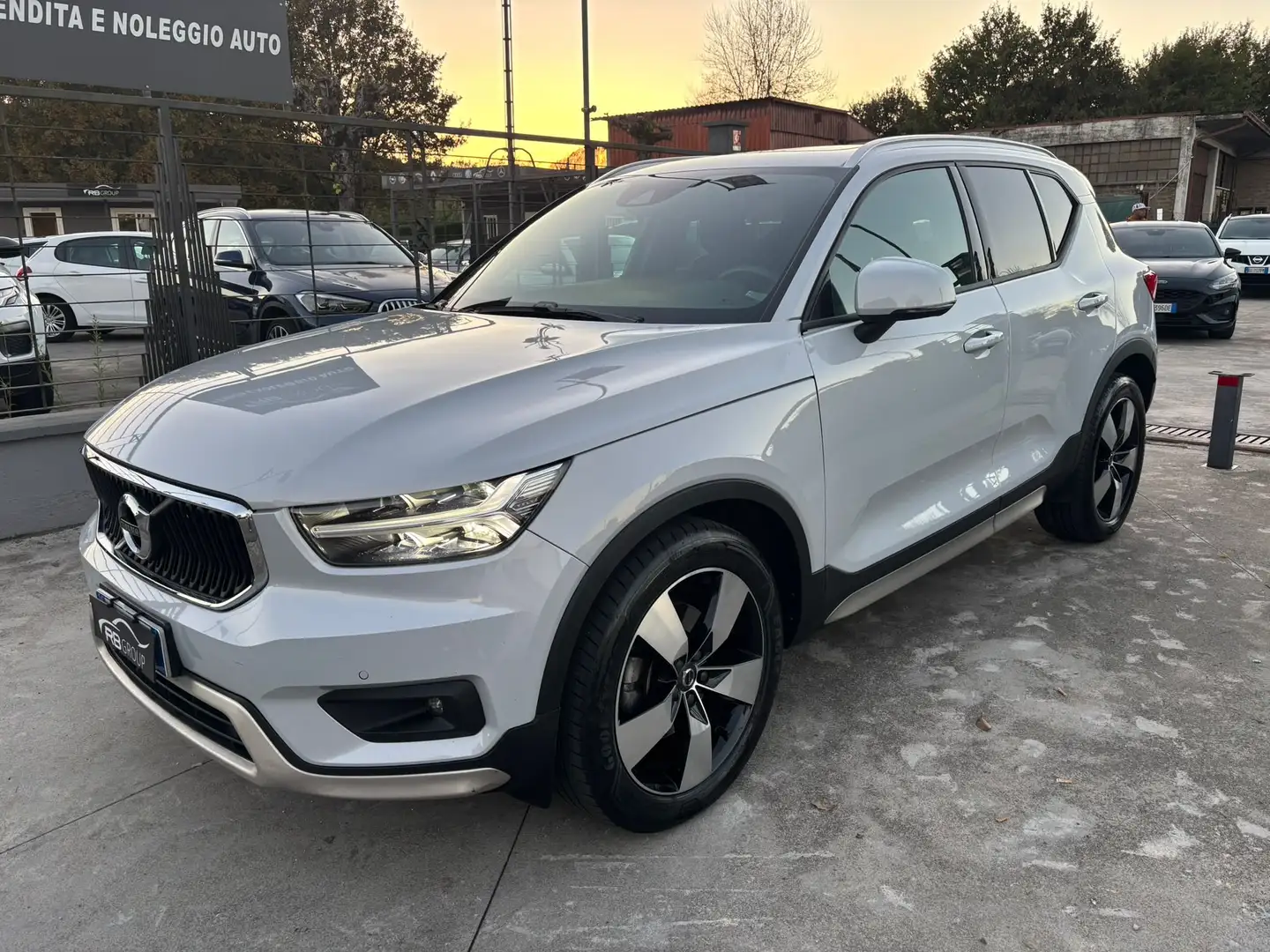 Volvo XC40 XC40 2.0 d4 R-design awd geartronic my20 Bianco - 1