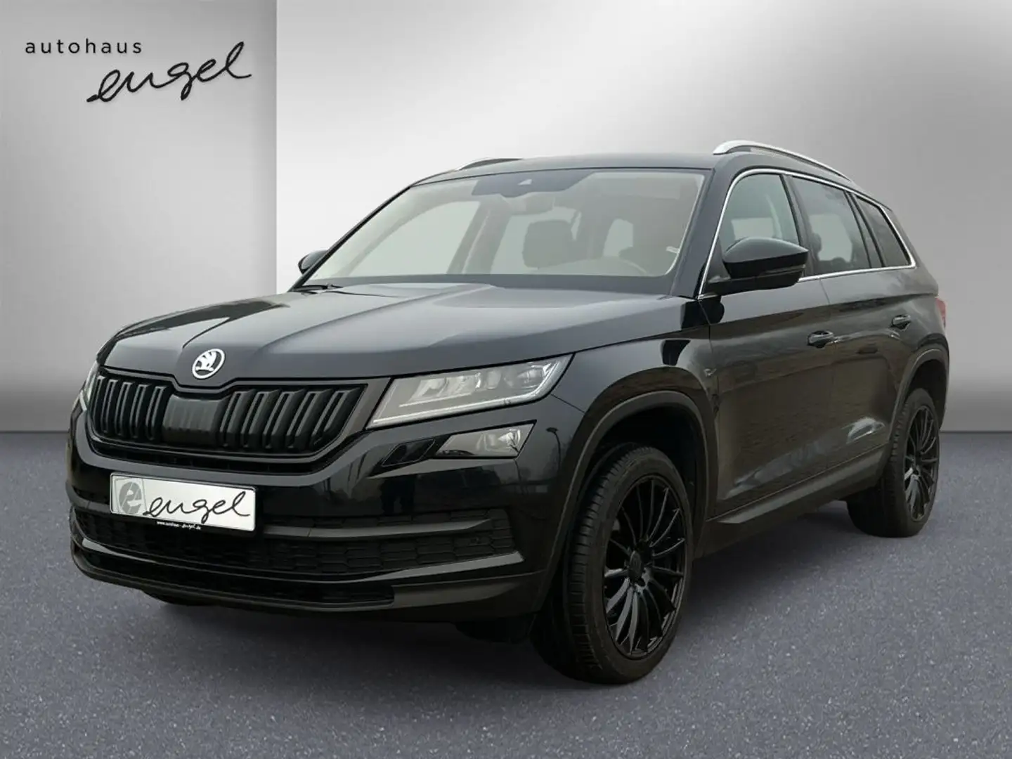 Skoda Kodiaq Kodiaq 4x4 DSG Style,CARPLAY,NAVI,LED,SHZ,7-SITZER Zwart - 1