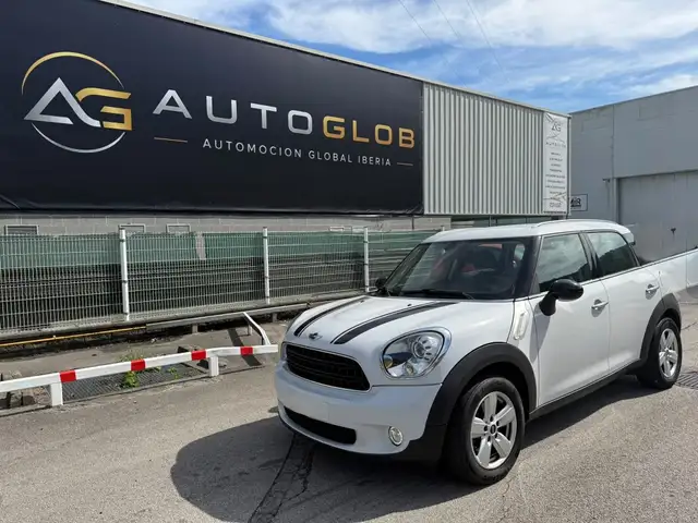 MINI One Countryman D