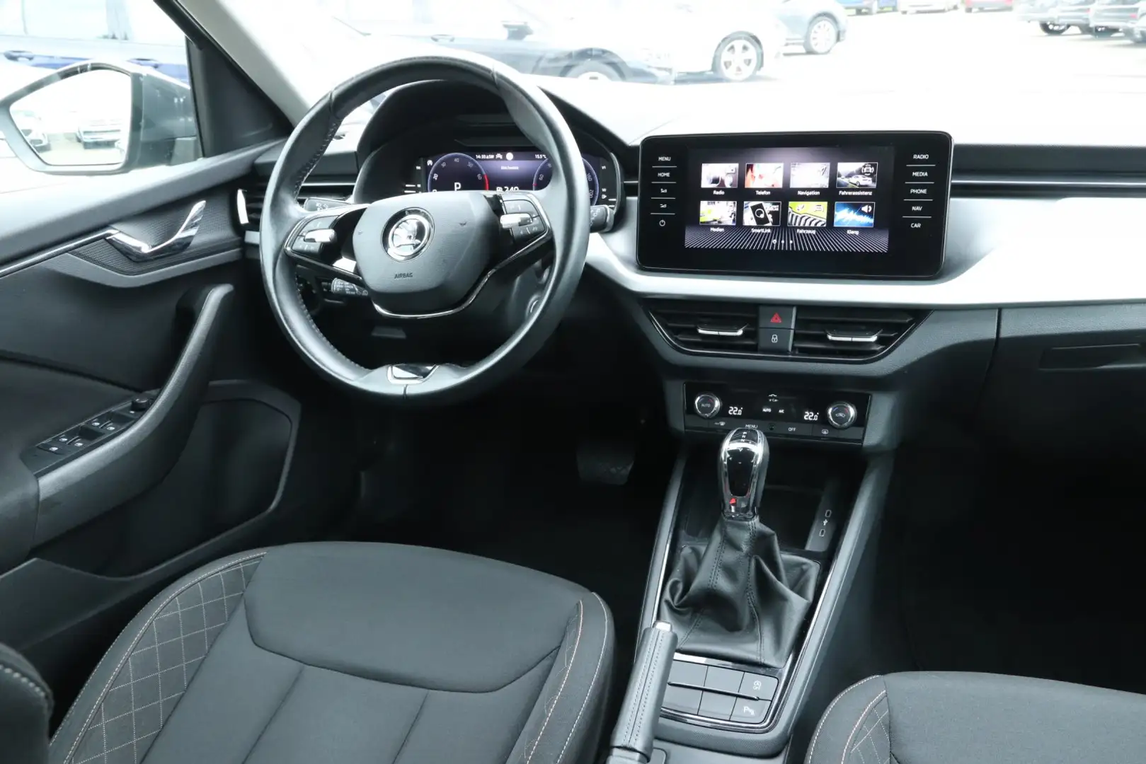 Skoda Kamiq 1.0 TSI DSG Ambition 2xPDC*ACC*Climatronic Grau - 2