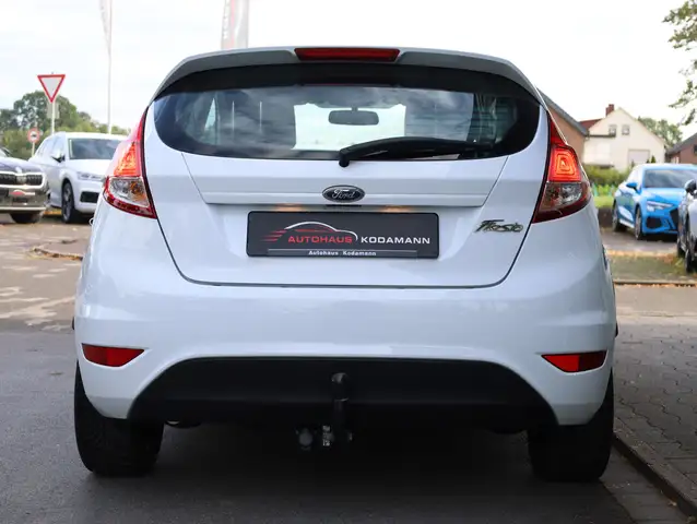 Ford Fiesta view 9