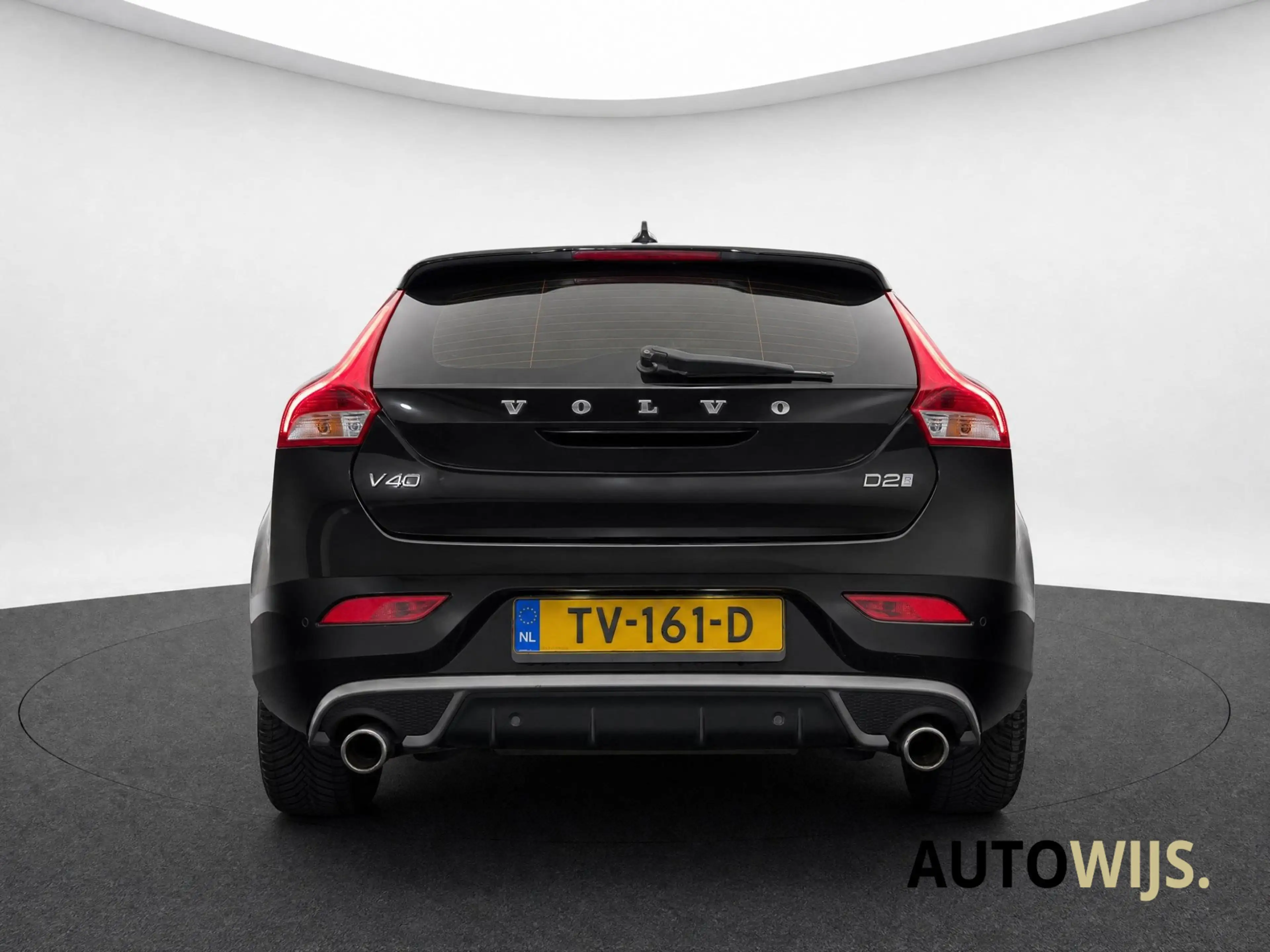 Volvo V40 2.0 D2 Kinetic|R-DESIGN|AUT|ALCANTARA|120PK|NAVI|G — photo 4