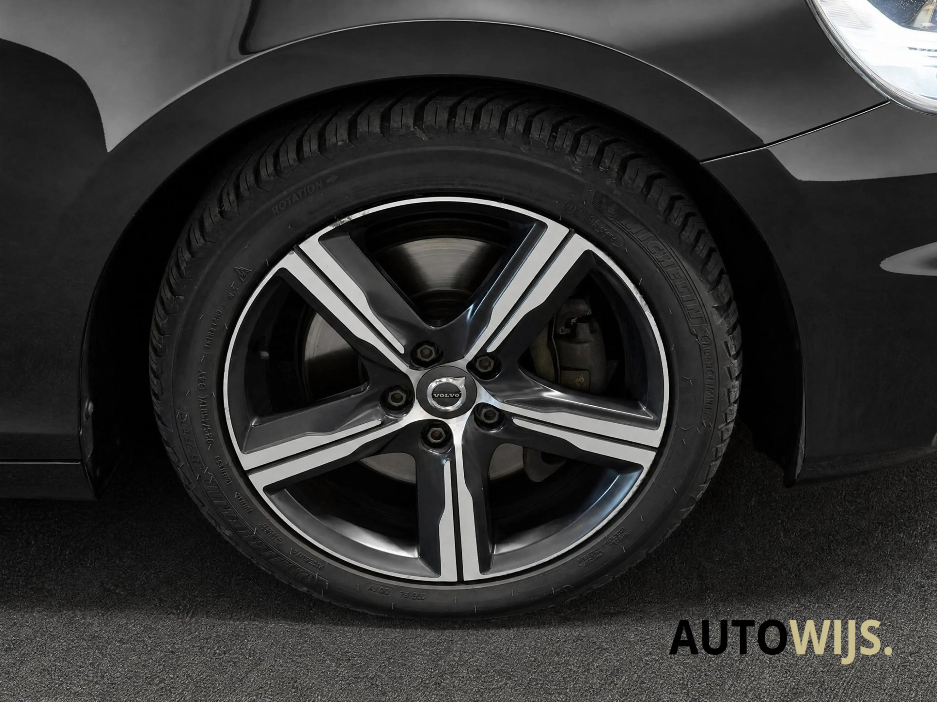 Volvo V40 2.0 D2 Kinetic|R-DESIGN|AUT|ALCANTARA|120PK|NAVI|G — photo 15