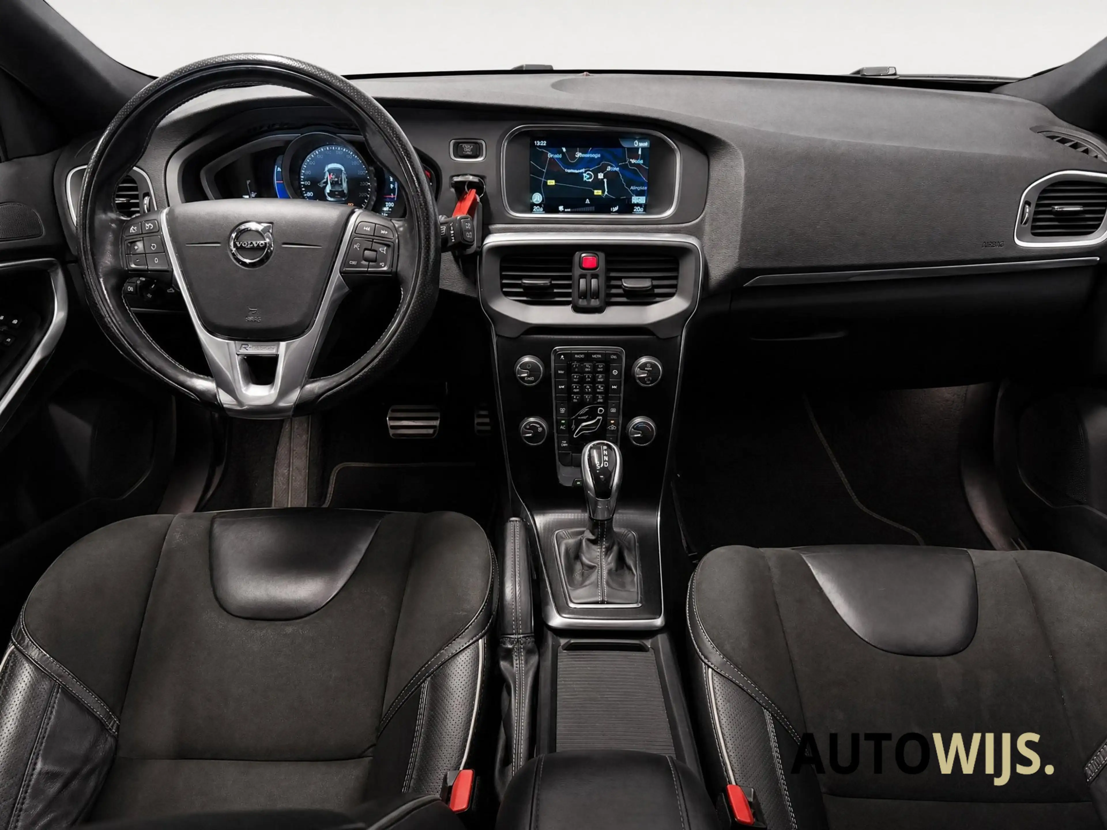 Volvo V40 2.0 D2 Kinetic|R-DESIGN|AUT|ALCANTARA|120PK|NAVI|G — photo 3