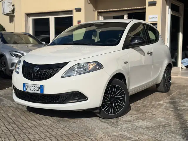 Lancia Ypsilon Ypsilon III 2021 1.0 firefly hybrid Gold s