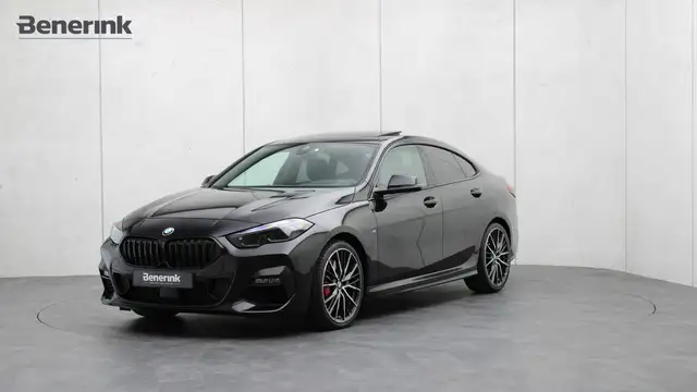 BMW 220 2-serie Gran Coupé 220i M-Sport | Head-up | Panora
