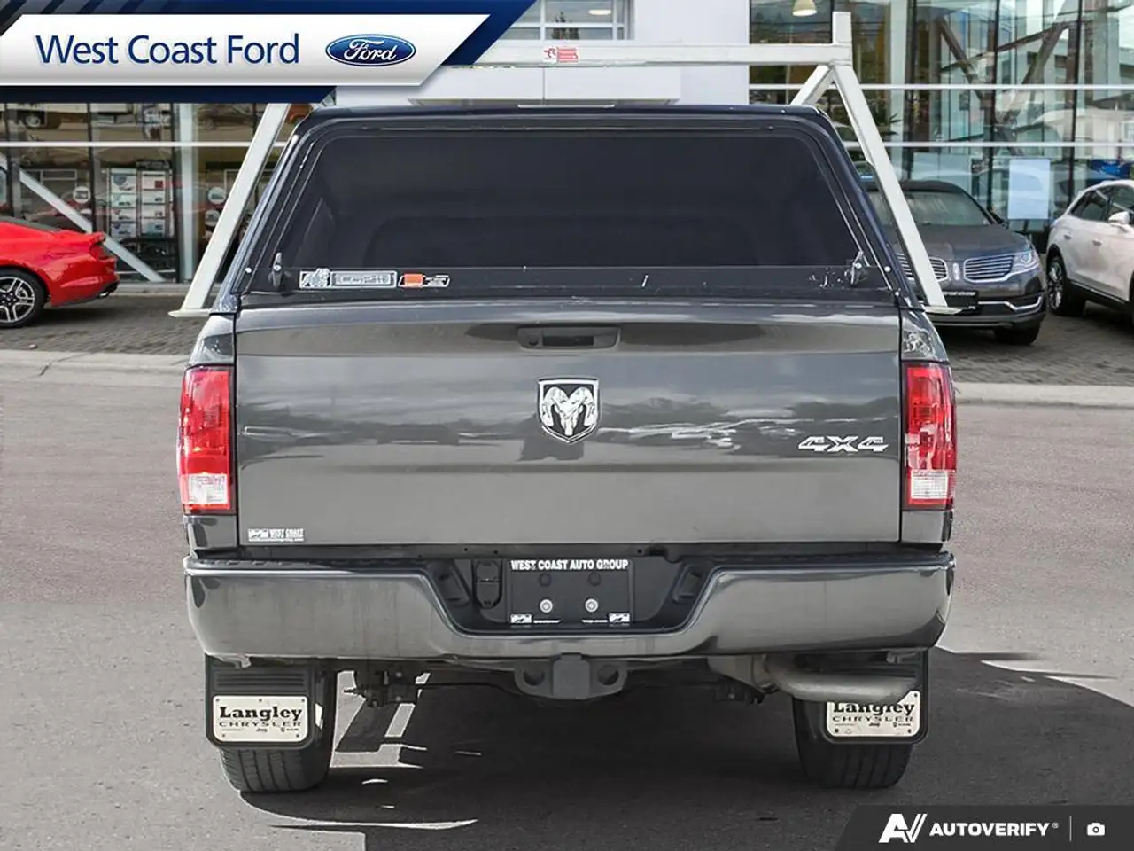 RAM 1500 снимка RAM 1500