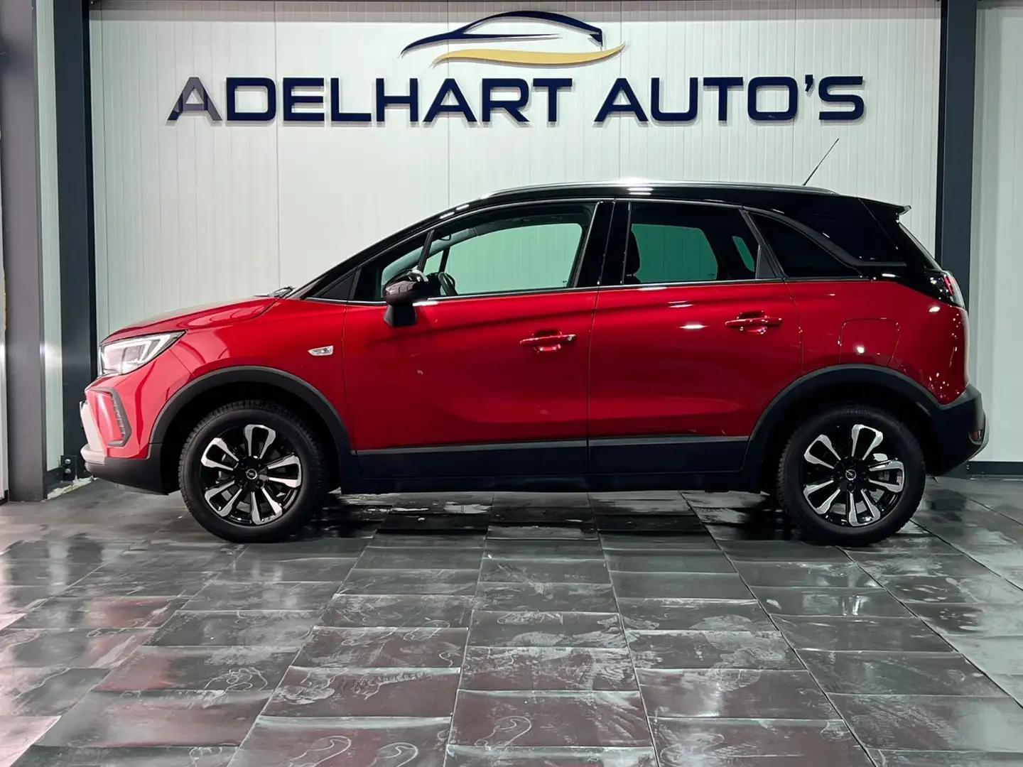 Opel Crossland 1.2 Turbo Elegance automaat / Panorama dak / Navig Rood - 2