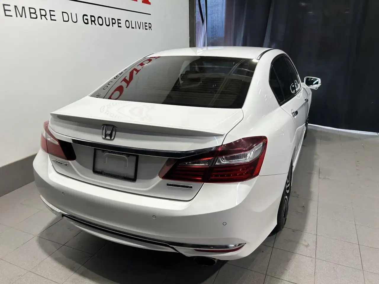 Honda Accord photo Honda Accord