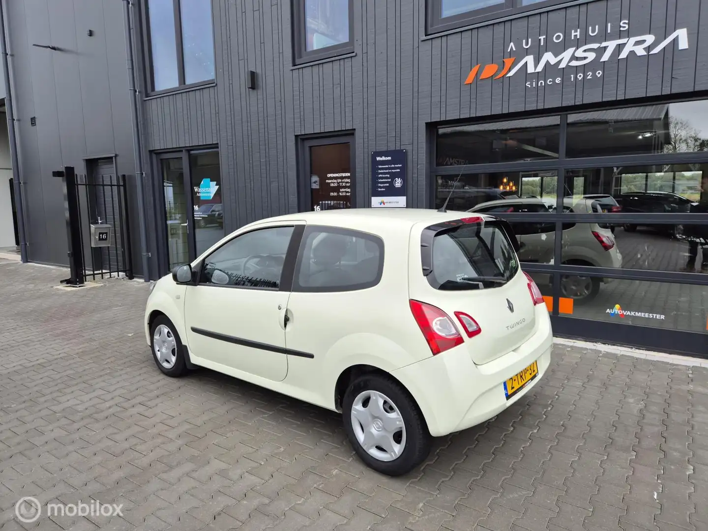 Renault Twingo 1.2 16V Parisienne|Airco|Bluetooth|Mistlampen| Geel - 2