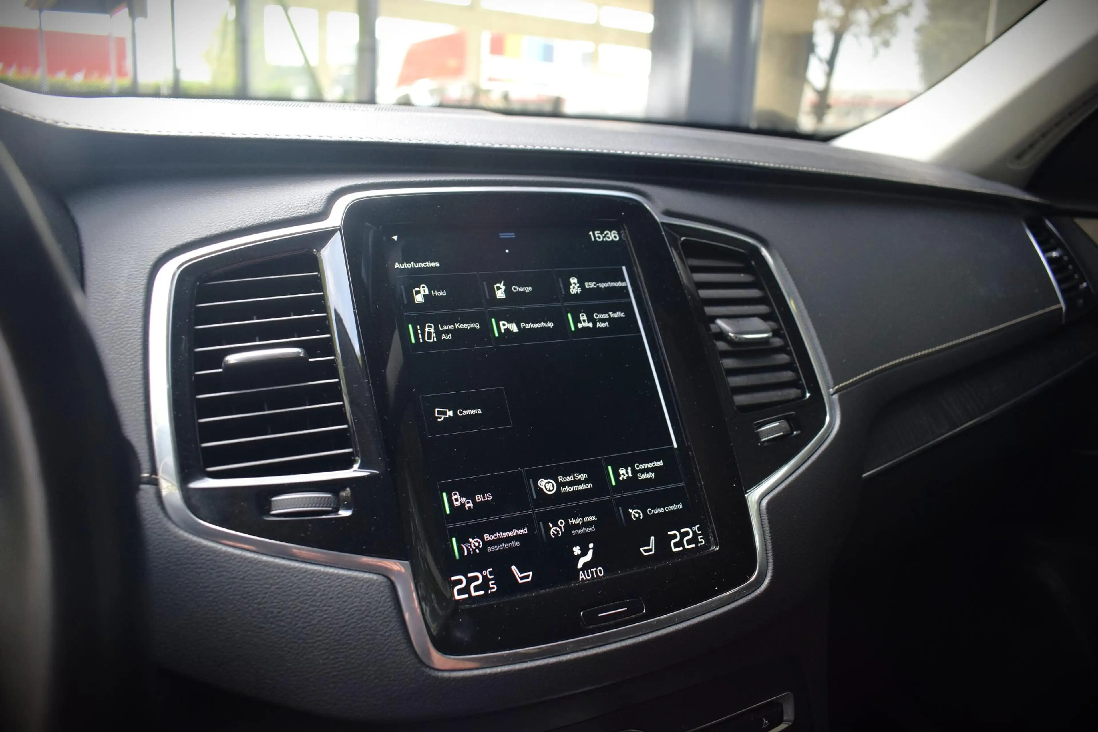 Volvo XC90 2.0 T8 Twin Engine AWD Inscription|TREKHAAK|H&K| — photo 13
