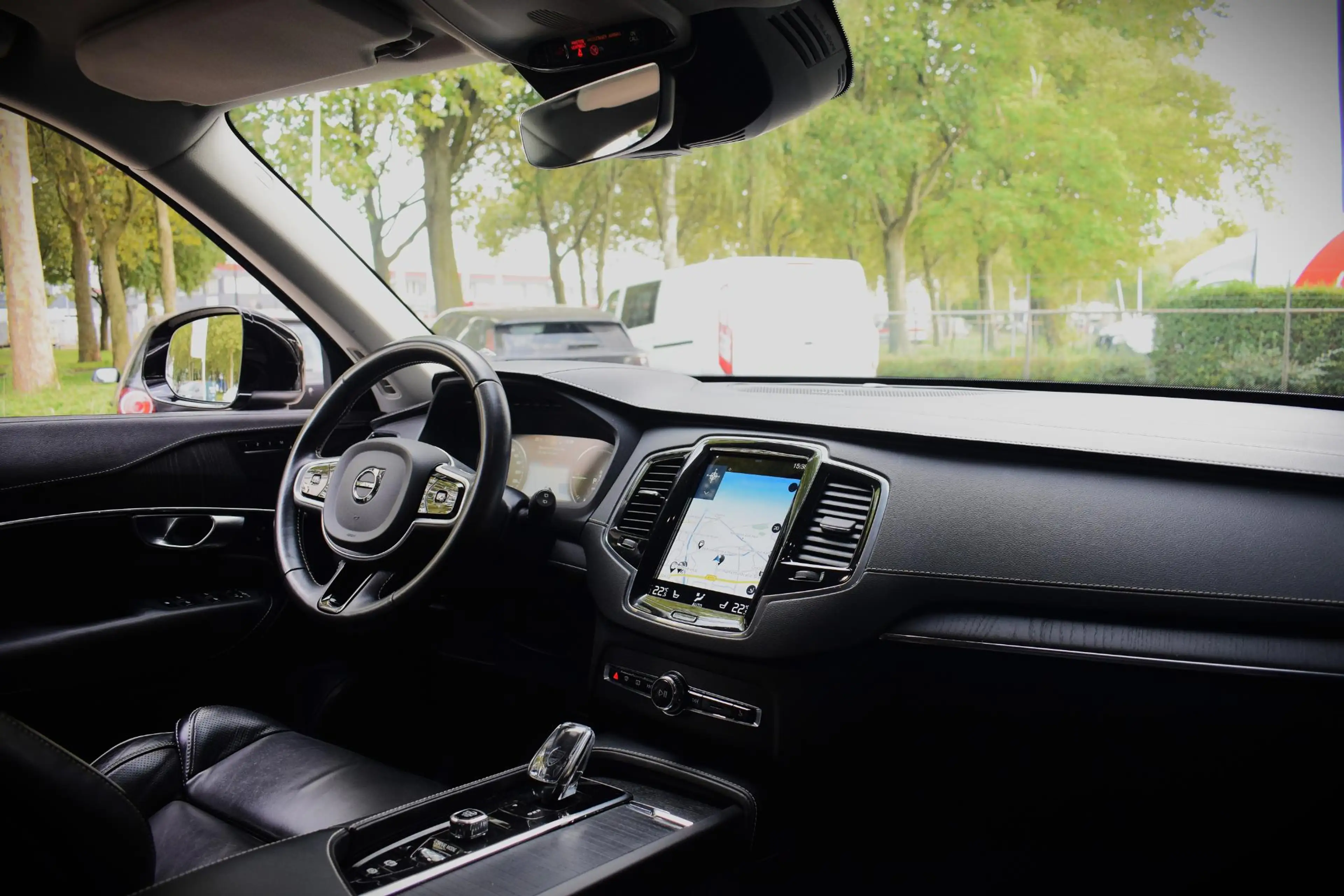 Volvo XC90 2.0 T8 Twin Engine AWD Inscription|TREKHAAK|H&K| — photo 29