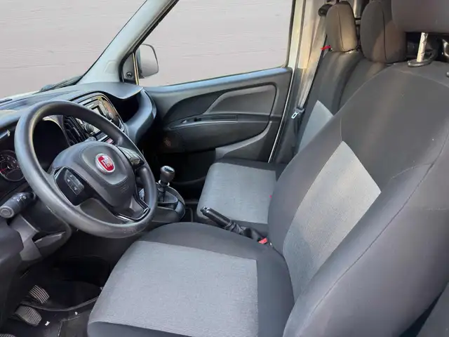 Fiat Doblo view 9