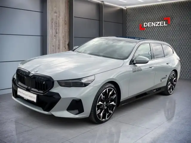 BMW i5 xDrive40 Touring