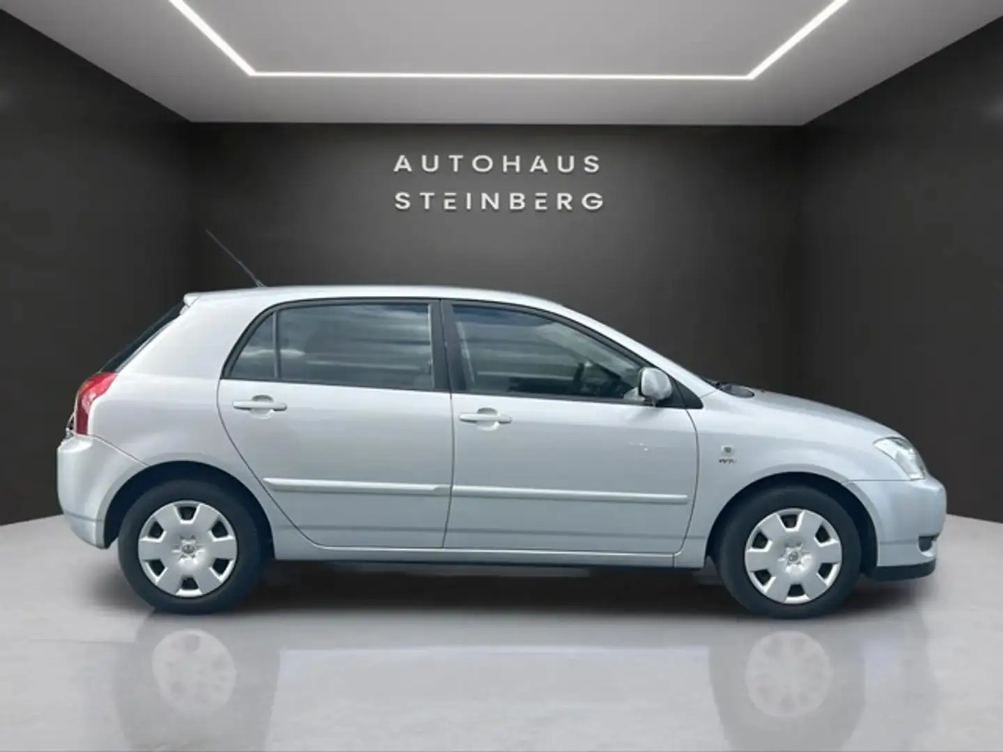 Toyota Corolla 1.6 Linea Sol AUTOMATIK+EINPARKHILFE Zilver - 2