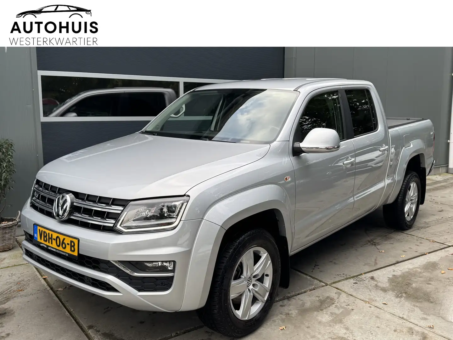Volkswagen Amarok 3.0 TDI V6 260pk DSG 4Motion DC Highline Lederenbe Gris - 1