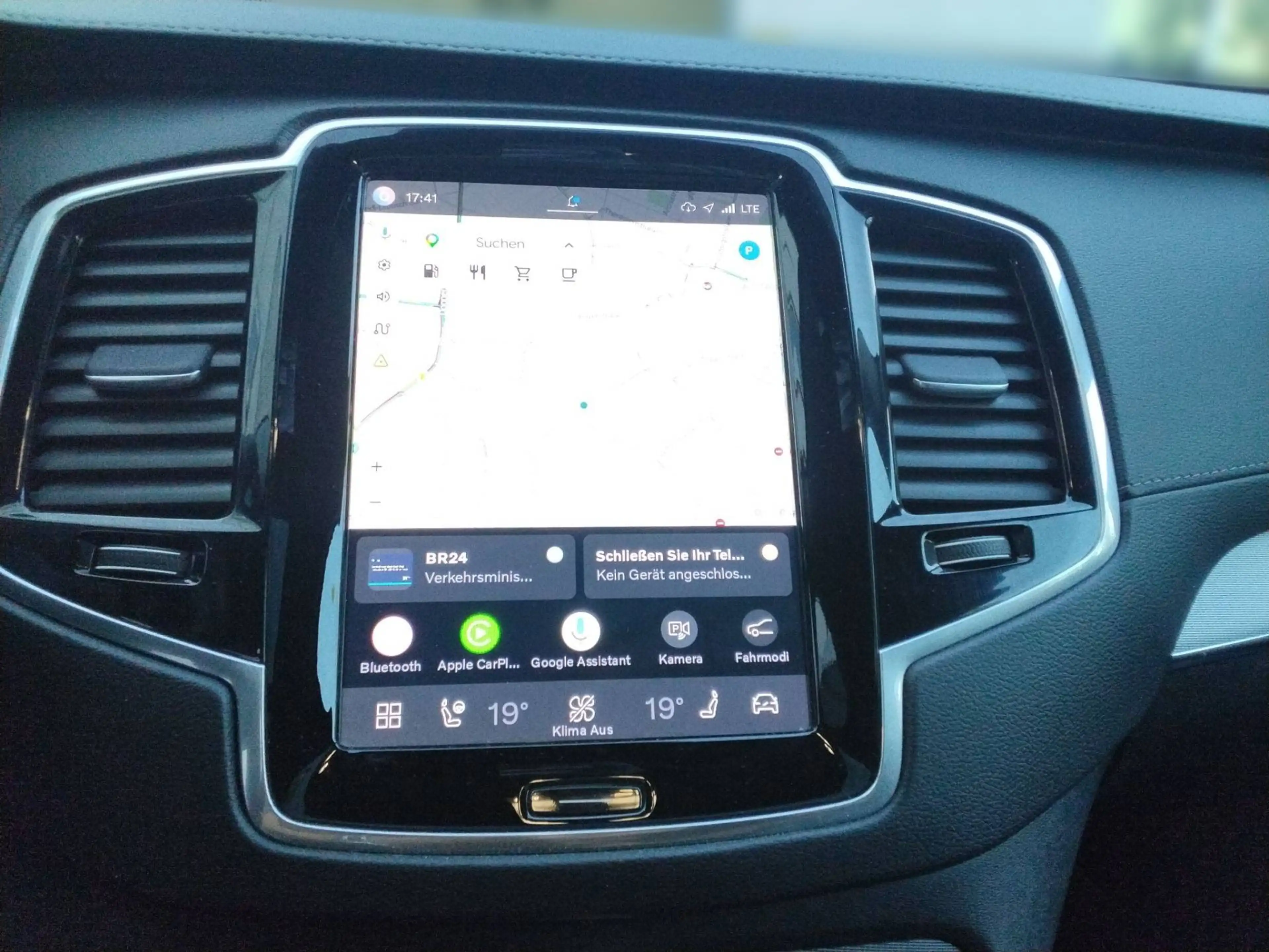 Volvo XC90 Ultimate Bright AWD — photo 10