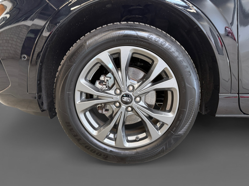 Ford Kuga 2.5 PHEV ST-Line X I Panoramadak I Winterpakket I — photo 14