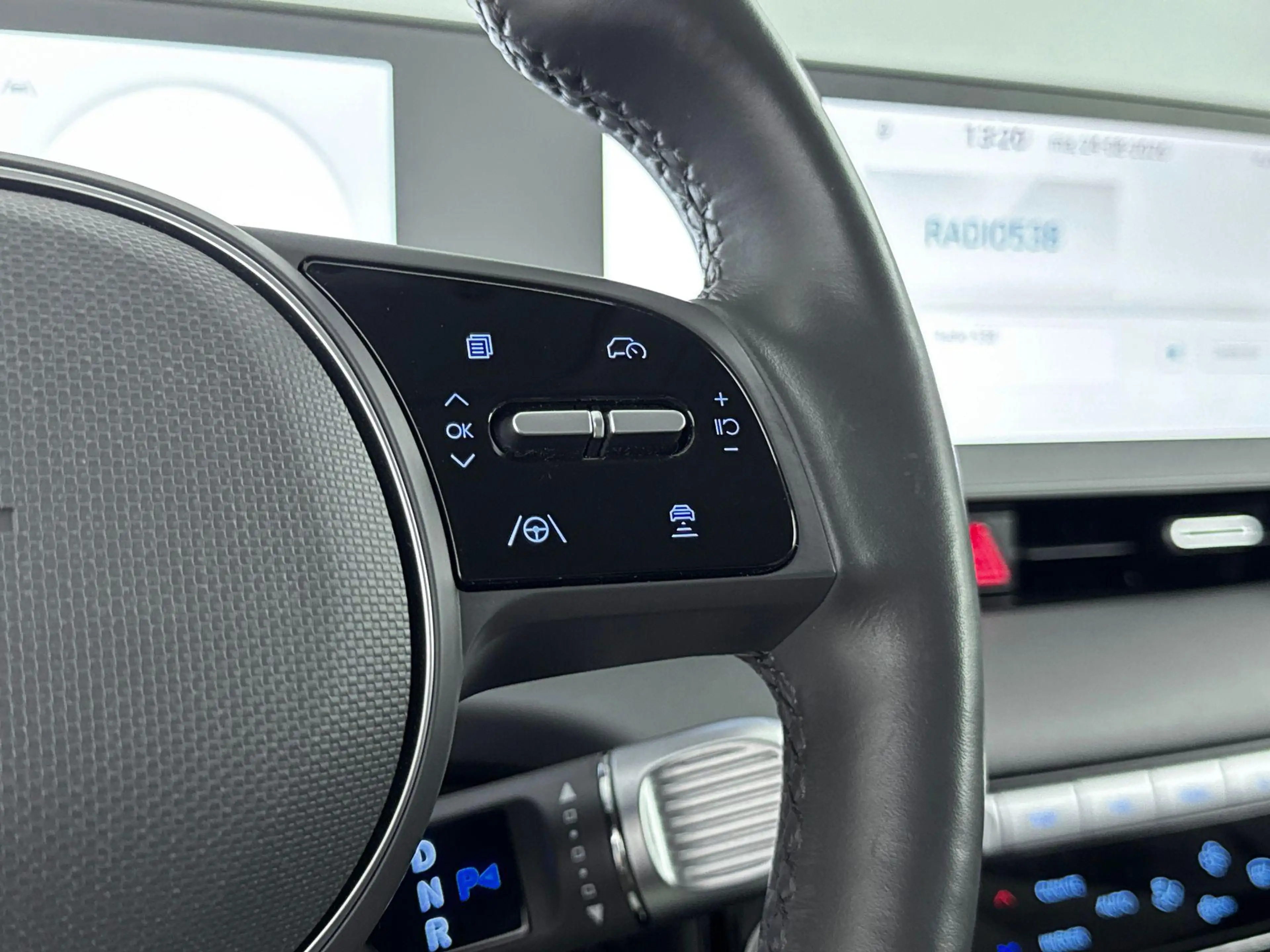 Hyundai IONIQ 5 LOUNGE 73kWh | SoH 97% | TREKHAAK | BOSE | NAVI | — photo 9