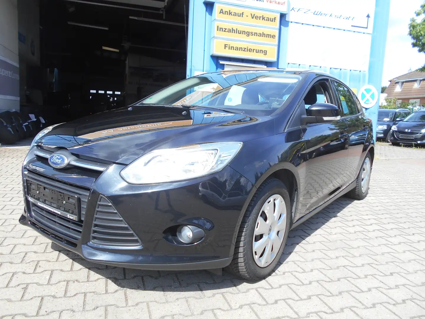 Ford Focus Trend Noir - 1