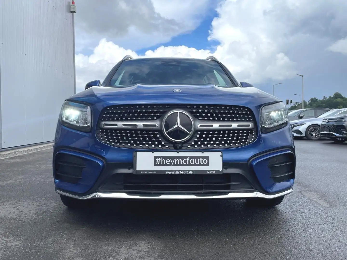 Mercedes-Benz GLB 220 4M AMG Line Premium *360°*7Sitze*Standh* Azul - 2