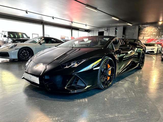 Imagine Lamborghini Huracán EVO Spyder*Lift*Sensonum*Wartungspaket