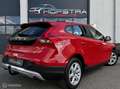 Volvo V40 Cross Country 1.6 T4 Kinetic Navi Clima Orig NL Rojo - thumbnail 2