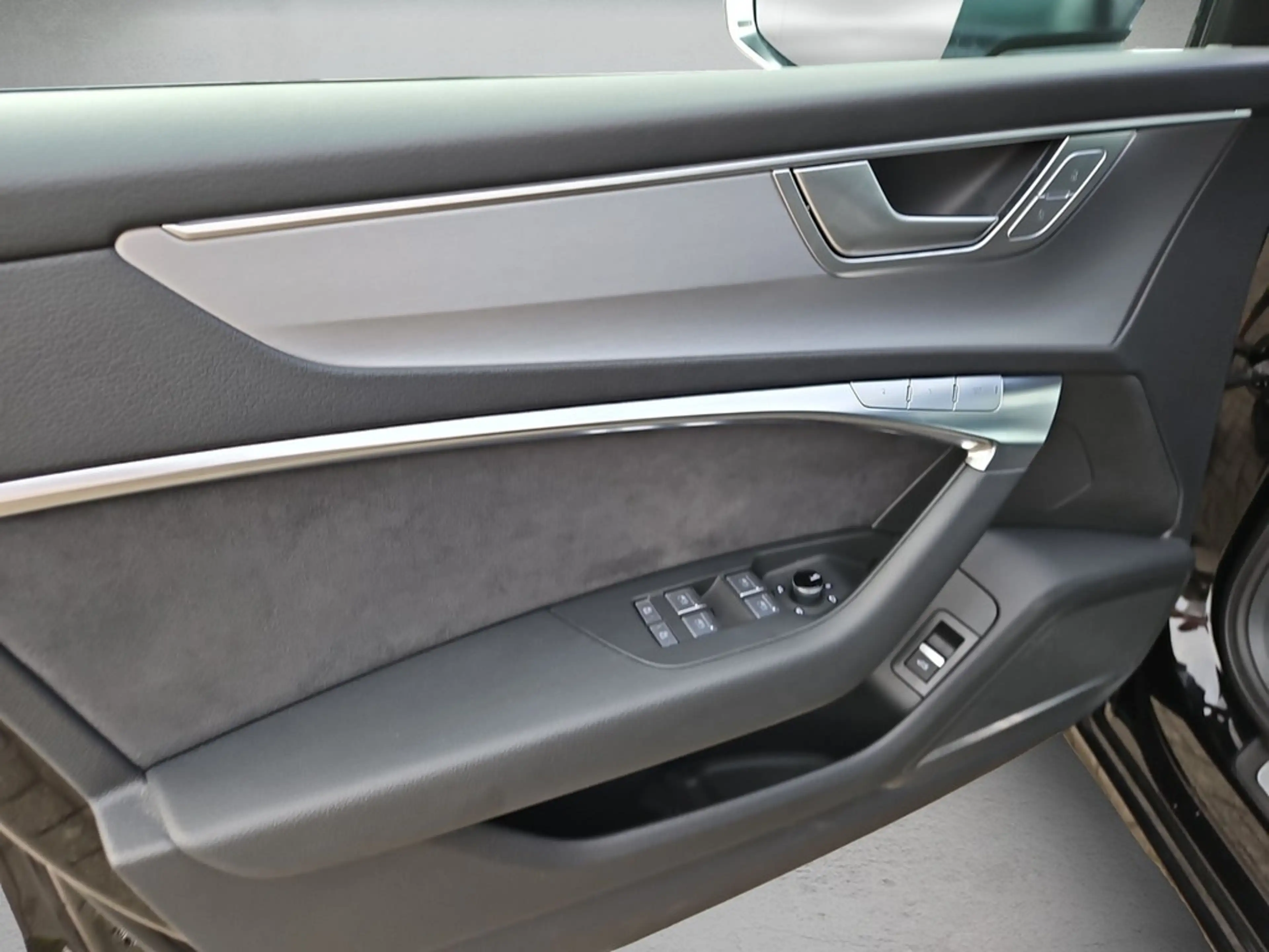 Audi S6 Avant 3.0 TDI quattro tiptronic *Pano*Matrix* — photo 6