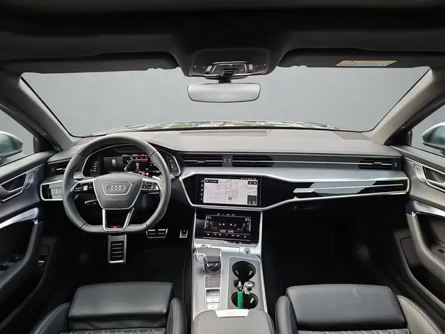 Audi S6 view 8