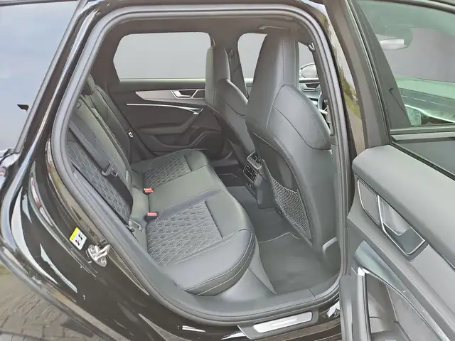 Audi S6 view 12
