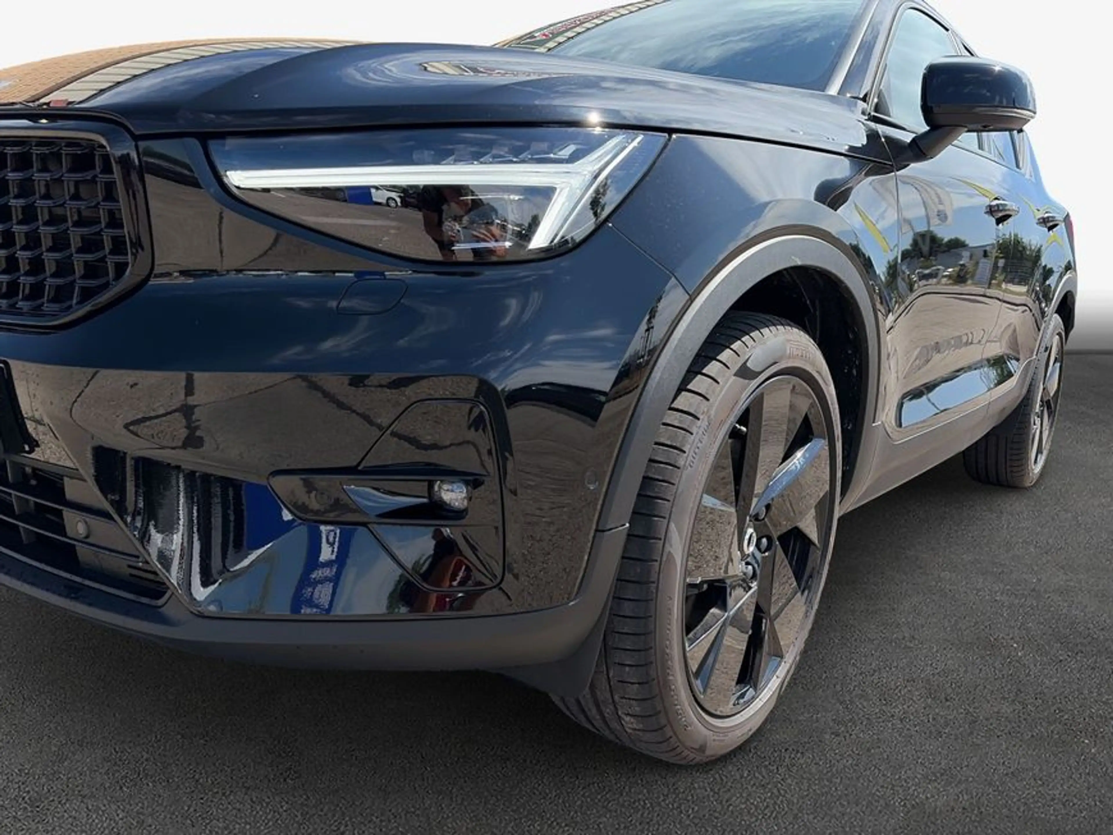 Volvo XC40 XC40 B3 B DKG Plus Black Edition — photo 6